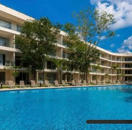 Caribbean Paradise! New Playa del Carmen Apartment